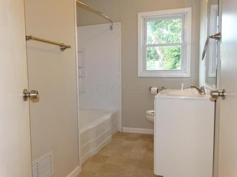 438 E 5th Ave, Lancaster, OH 43130 photo 14