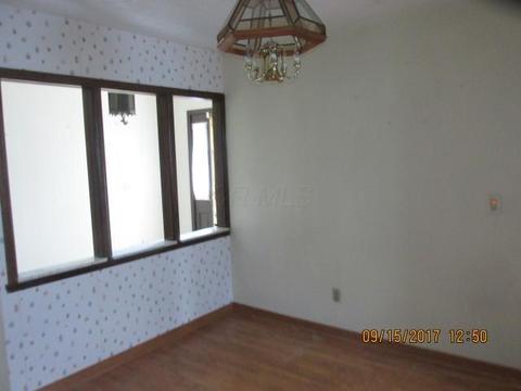 3760 Klibreck Dr, Columbus, OH 43228 photo 8