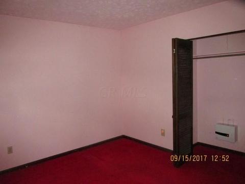 3760 Klibreck Dr, Columbus, OH 43228 photo 10