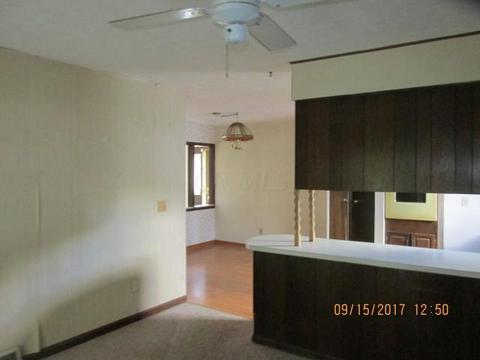 3760 Klibreck Dr, Columbus, OH 43228 photo 7