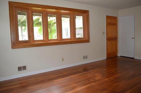 4156 Wright Park, Whitehall, OH 43213 photo 6
