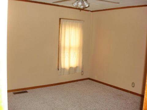 208 State St, Edison, OH 43320 photo 10