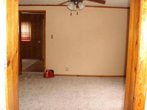 208 State St, Edison, OH 43320 photo 9