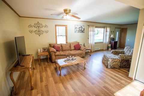6175 Moorefield Rd, Springfield, OH 45502 photo 8
