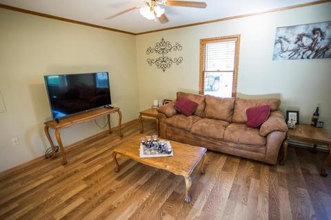 6175 Moorefield Rd, Springfield, OH 45502 photo 9