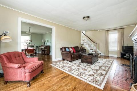 490 E Torrence Rd, Columbus, OH 43214 photo 8