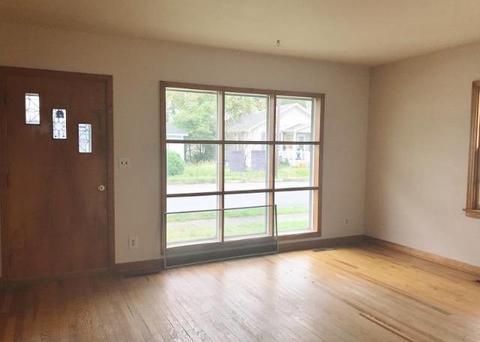 144 Town St, Circleville, OH 43113 photo 5