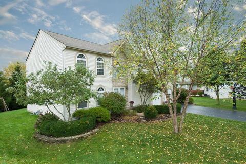 346 Pinecrest Ct, Delaware, OH 43015 photo 2