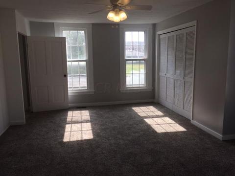 116 E Water St, Circleville, OH 43113 photo 6