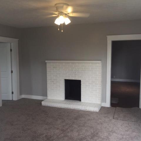 958 S Pickaway St, Circleville, OH 43113 photo 2
