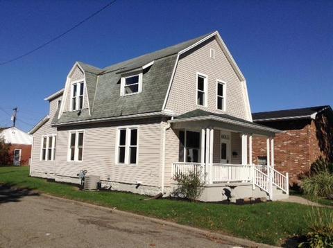 833 E Wheeling St, Lancaster, OH 43130 photo 2