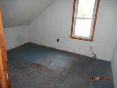 876 Pierce Ave, Columbus, OH 43213 photo 12