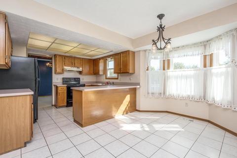 176 S Fork Cir, Pataskala, OH 43062 photo 6