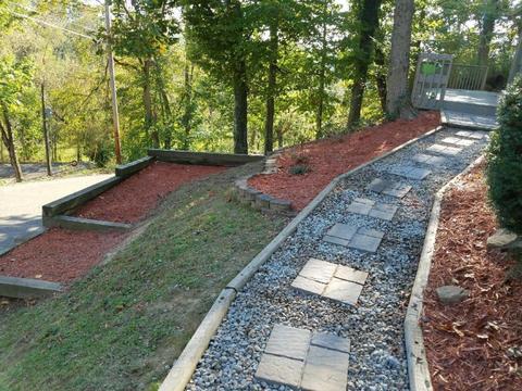 655 Walnut Dr, Logan, OH 43138 photo 2