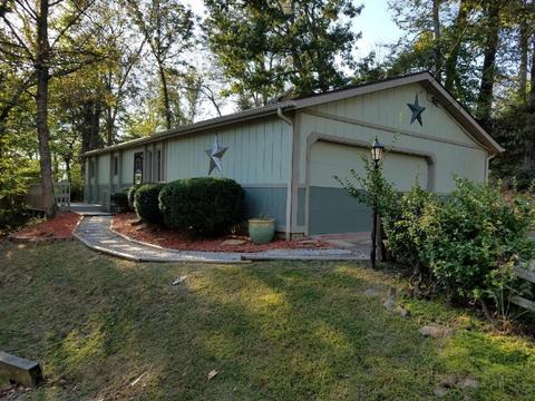 655 Walnut Dr, Logan, OH 43138 photo 1
