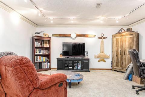 7760 Bartles Ave, Dublin, OH 43017 photo 13