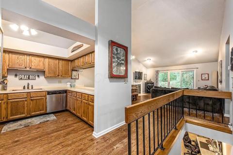 7760 Bartles Ave, Dublin, OH 43017 photo 2