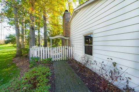 153 Cottswold Dr, Delaware, OH 43015 photo 22