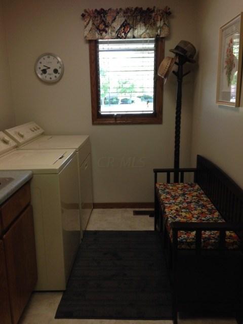 2247 Feather Ln, Marion, OH 43302 photo 11