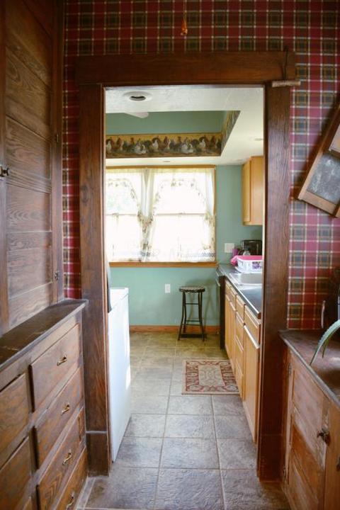 111 E Main St, Mount Sterling, OH 43143 photo 17