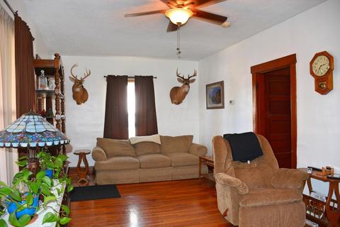 111 E Main St, Mount Sterling, OH 43143 photo 9