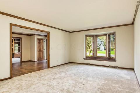 6475 Deeside Dr, Dublin, OH 43017 photo 4