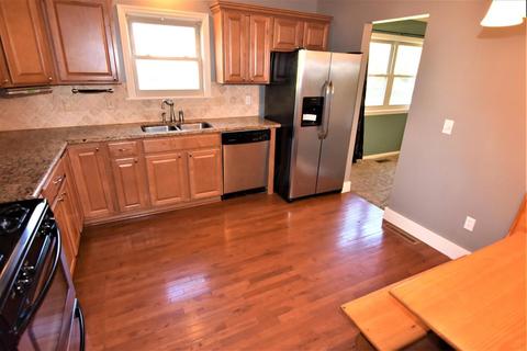 2300 Sedgebrook Ct, Dublin, OH 43016 photo 4