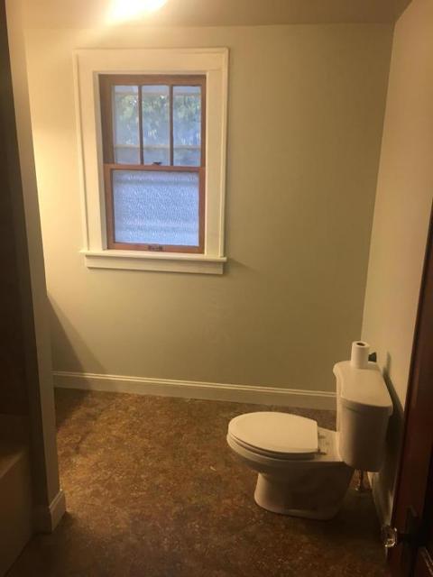 390 E Main St, Logan, OH 43138 photo 19