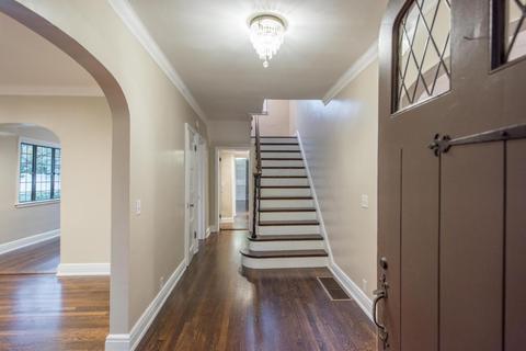 77 Stanbery Ave, Bexley, OH 43209 photo 2