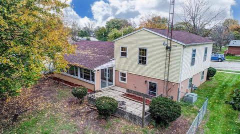 1519 Brookhollow Dr, Springfield, OH 45504 photo 2