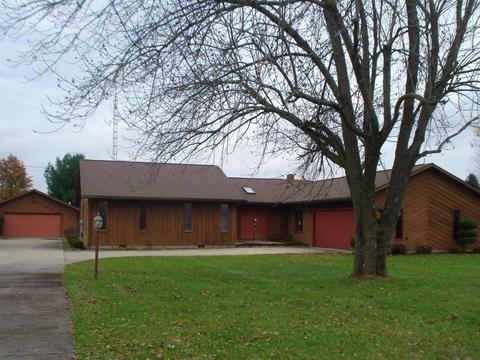2912 S Burnett Rd, Springfield, OH 45505 photo 1