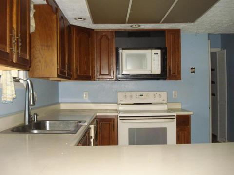 2912 S Burnett Rd, Springfield, OH 45505 photo 6