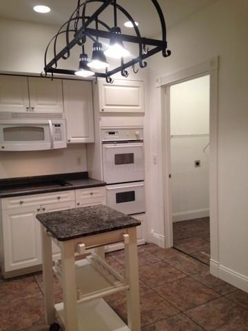 936 E Spring St, Columbus, OH 43203 photo 2