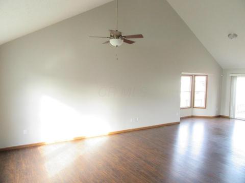 1014 Robmeyer Dr, Columbus, OH 43207 photo 3