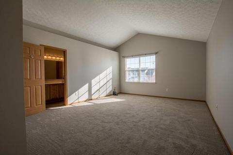 6128 Nasby Dr, Galloway, OH 43119 photo 9