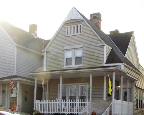 305 E Franklin St, Circleville, OH 43113 photo 1