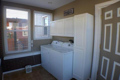 260 E Front St, Logan, OH 43138 photo 10