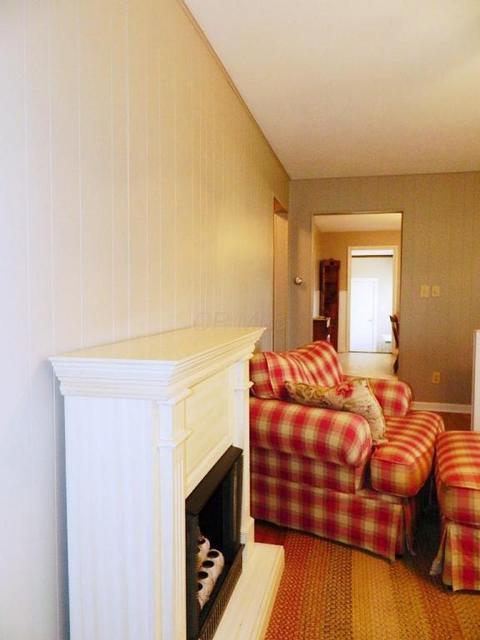 838 Crescent Dr, Heath, OH 43056 photo 8