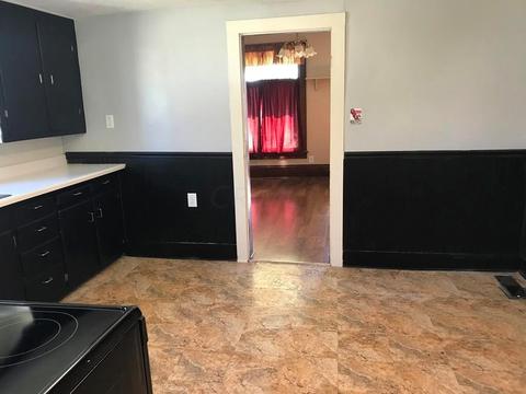 98 E 6th St, Fredericktown, OH 43019 photo 9