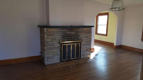 376 N Cedar St, Newark, OH 43055 photo 4