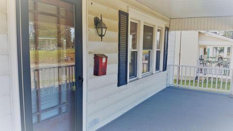 376 N Cedar St, Newark, OH 43055 photo 3