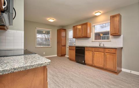 1561 Studer Ave, Columbus, OH 43207 photo 9