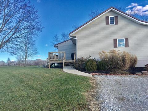 11162 Dingess Rd, Circleville, OH 43113 photo 3