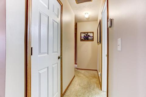 1813 Marinette Dr, Springfield, OH 45503 photo 17
