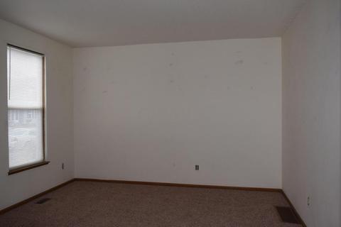 404 Eastern Ave, Newark, OH 43055 photo 8