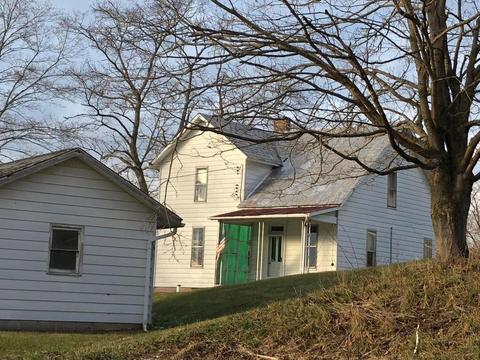 34760 Hunter Rd, Logan, OH 43138 photo 4
