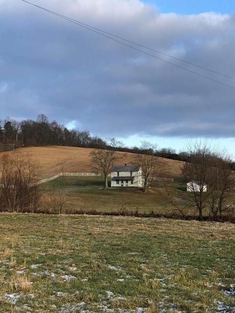 34760 Hunter Rd, Logan, OH 43138 photo 2