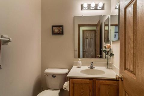 3093 Splitrock Rd, Columbus, OH 43221 photo 6