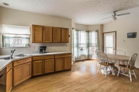 3093 Splitrock Rd, Columbus, OH 43221 photo 10