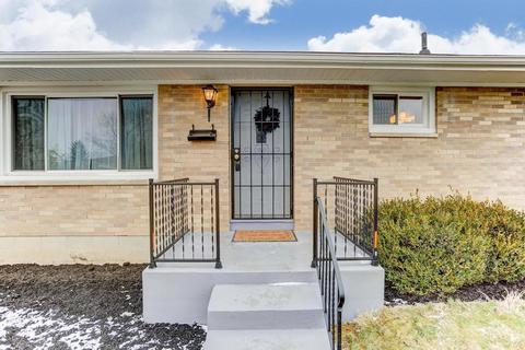 4837 Gay St, Springfield, OH 45503 photo 4